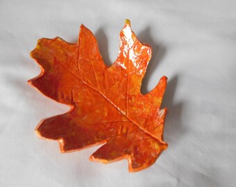 Ceramic Leaf Dish