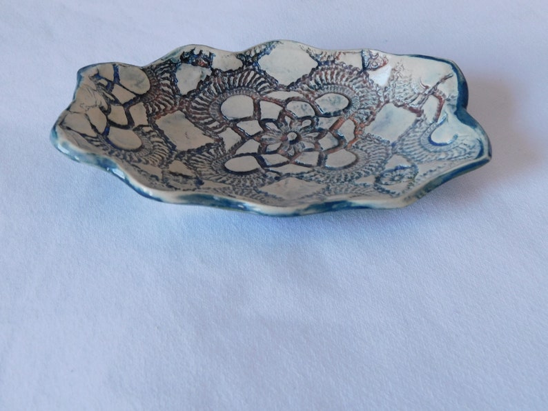 Oval Ceramic Dish image 4