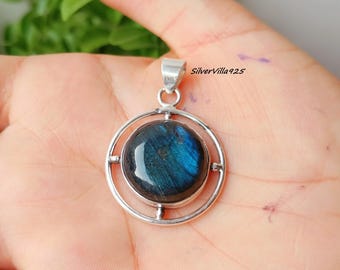 Labradorite 925 Sterling Silver Pendant: Handmade Boho Gemstone