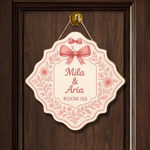 Benutzerdefinierte Chinoiserie Wohnheim Türschild Blau Blumen Zimmernummer Plakette, personalisierte Name Türschild, elegantes College Wohnheim Dekor Geschenk, Baby Mädchen