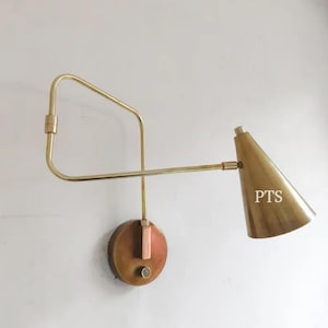 Mid-Century Modern Brass Wall Sconce - Italian Style Light Fixture
