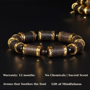 Pulseira de ágar vietnamita para homens | Contas de madeira de Oud de 10 mm | Pingente banhado a ouro | Joia espiritual feita à mão | Presente para ele