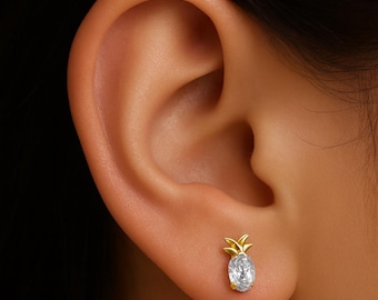 16G Titanium Pineapple Labret – Implant-Grade CZ Stud, Hypoallergenic Tragus, Helix, Cartilage & Conch Piercings, Minimalist Jewelry