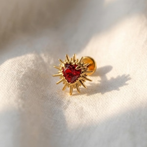 16G Titanium Heartbreak Stud, Broken Heart CZ Flat Back Earring, Edgy Helix Tragus Conch Piercing, Y2K Emo Jewelry image 4