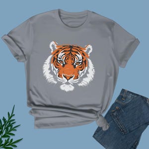 Vintage Tiger T-Shirt - Retro Tier Komfort Farben, Dschungel Safari Tiger Grafik T-Shirt, 90er Jahre Tier Geschenk für Tiger-Liebhaber, Wildkatzen-Shirt,