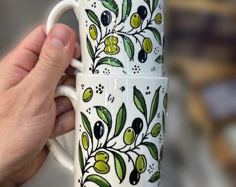 Hand-Painted Palestinian Ceramic Mug: Jerusalem Pottery, Middle Eastern Design