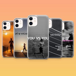 Könnte beinhalten: Fünf iPhone-Hüllen mit Designs zum Thema Laufen. Die Hüllen zeigen Bilder von Läufern, Sonnenuntergängen und motivierenden Zitaten, darunter "YOU VS. YOU" und "because they can't cheat."
