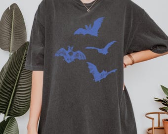 Comfort Colors® Retro Bats Tee Y2K Inspired Bats Shirt, 90s Style Bats T-shirt, Artsy Bat Lover Gift, Retro Aesthetic Halloween Bats Shirt