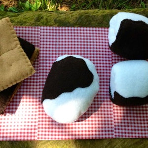 Smore's Play Set-Camping Felt Food image 2