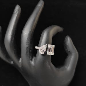 Toi et Moi Diamond Bypass Ring: Pavé White Gold Double Stone Ring