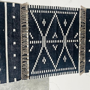 Handwoven Wool Jute Kilim Runner Rug: Rustic Stair Decor, 2.6x20 ft