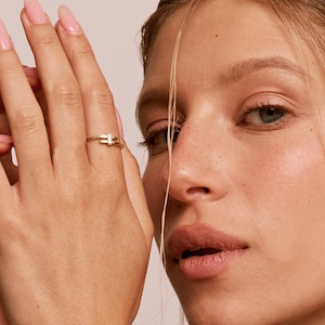 Parallel Ring in 18K Gold with Diamonds – Modern Double Band Ring | Minimalist Gold Jewelry | Sculptural Fine Design by GLYF