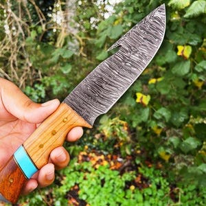 Hand-Forged Damascus Bowie Knife with Leather Sheath | Custom Hunting & Survival Blade, Outdoor Camping Knife, Hunting Gift for Him or Dad