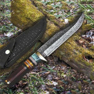 Hand-Forged Damascus Bowie Knife with Leather Sheath | Custom Hunting Knife and Survival Blade, Outdoor Camping Knife, Gift for Him or Dad