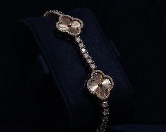 Certified VVS1 Moissanite Clover Bracelet - Rose Gold