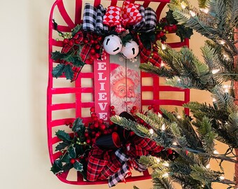 Christmas Basket-Santa Decoration-Christmas Wreath-Red Christmas Basket-Christmas Wall Hanging-Santa Decor-Santa Basket