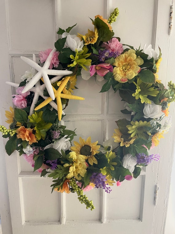 Beach Wreath for Spring and Summer-Beachy Spring Wreath-Beach Wedding Wreath-Starfish Wreath-Coastal Spring Wreath-Summer Beachy Wreath