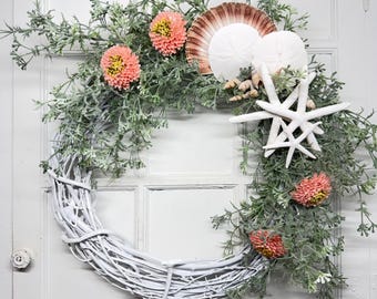 Coastal Starfish Sand Dollar Wreath, Beach Wedding Decor, Clam Shell Floral Wreath