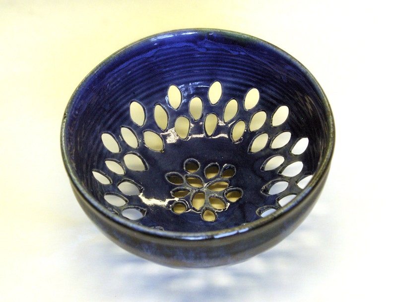 Blue and White Berry Bowl image 2