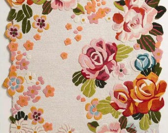 Floral Hand-Tufted Wool Rug, Bedroom Aesthetic Decor
