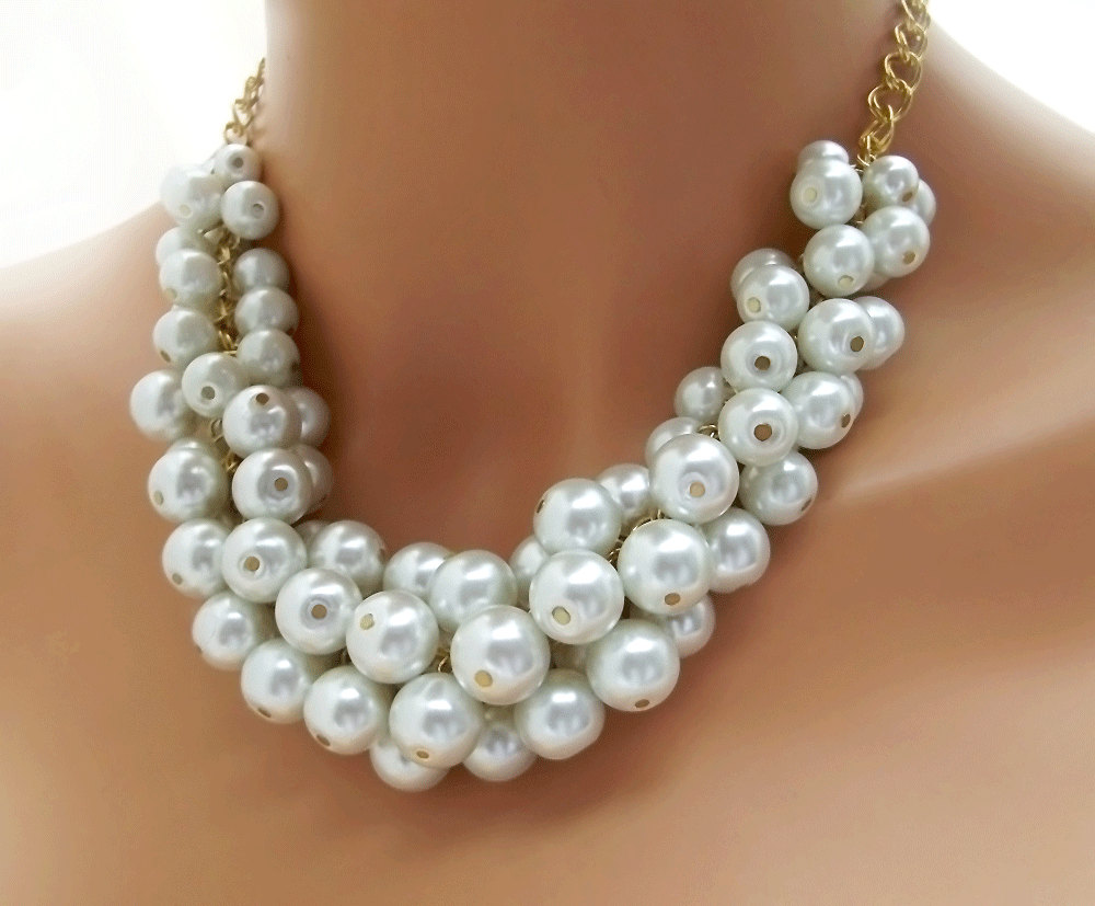 Chunky Pearl Necklace