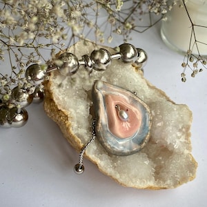 Handmade Ceramic Vulva Necklace – Feminist Body Jewelry – Minimalist Pendant – Stainless Steel Chain