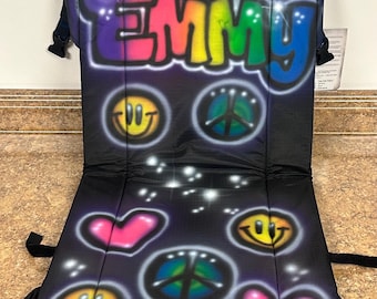 Black CRAZY CREEK Airbrush Camp Chair