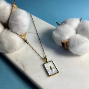Minimalist Mother of Pearl Pendant – Geometric Gold Framed Necklace