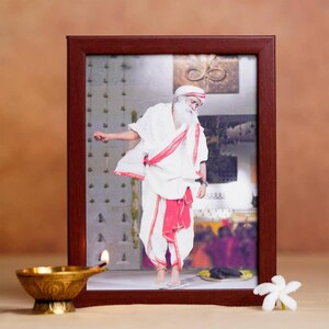 Sadhguru Photo (6x8)