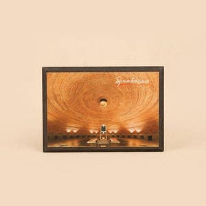 Dhyanalinga-foto met standaard (6 x 4)