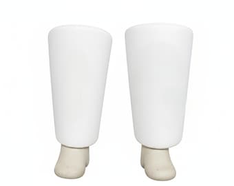 Almohadilla de patada de pantorrilla para entrenamiento de Muay Thai/Kickboxing, cuero de búfalo ligero.