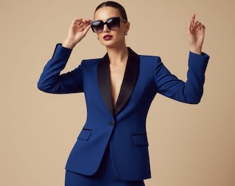 Klassiek marineblauw powersuit voor dames met zwarte revers | Moderne kantoorkleding, elegante feestoutfit en perfect cadeau voor haar.
