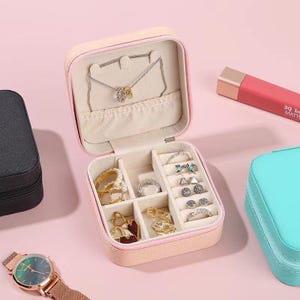 Personalized Mini Pink Jewelry Box: Faux Leather Travel Keepsake