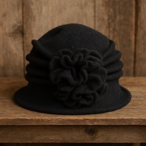 Scala Cloche Hat - Etsy display picture 1
