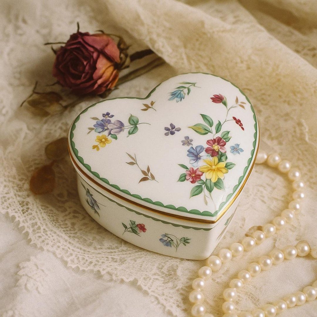 Vintage Christopher Stuart Garden Delight Bone China Heart Trinket Box ...