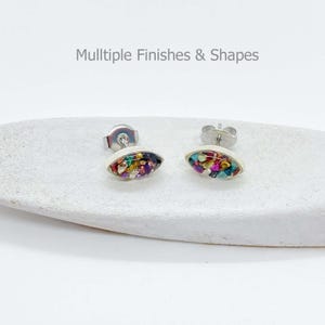 Pendientes pequeños de plata y oro de colores, pequeños pendientes marquesa multicolores, pasadores multicolores, regalo de Navidad para nieta.
