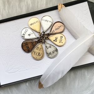 Personalizado Ser Valiente Lágrima Cita Encanto, Crear su propio collar o pulsera, plata, oro, latón