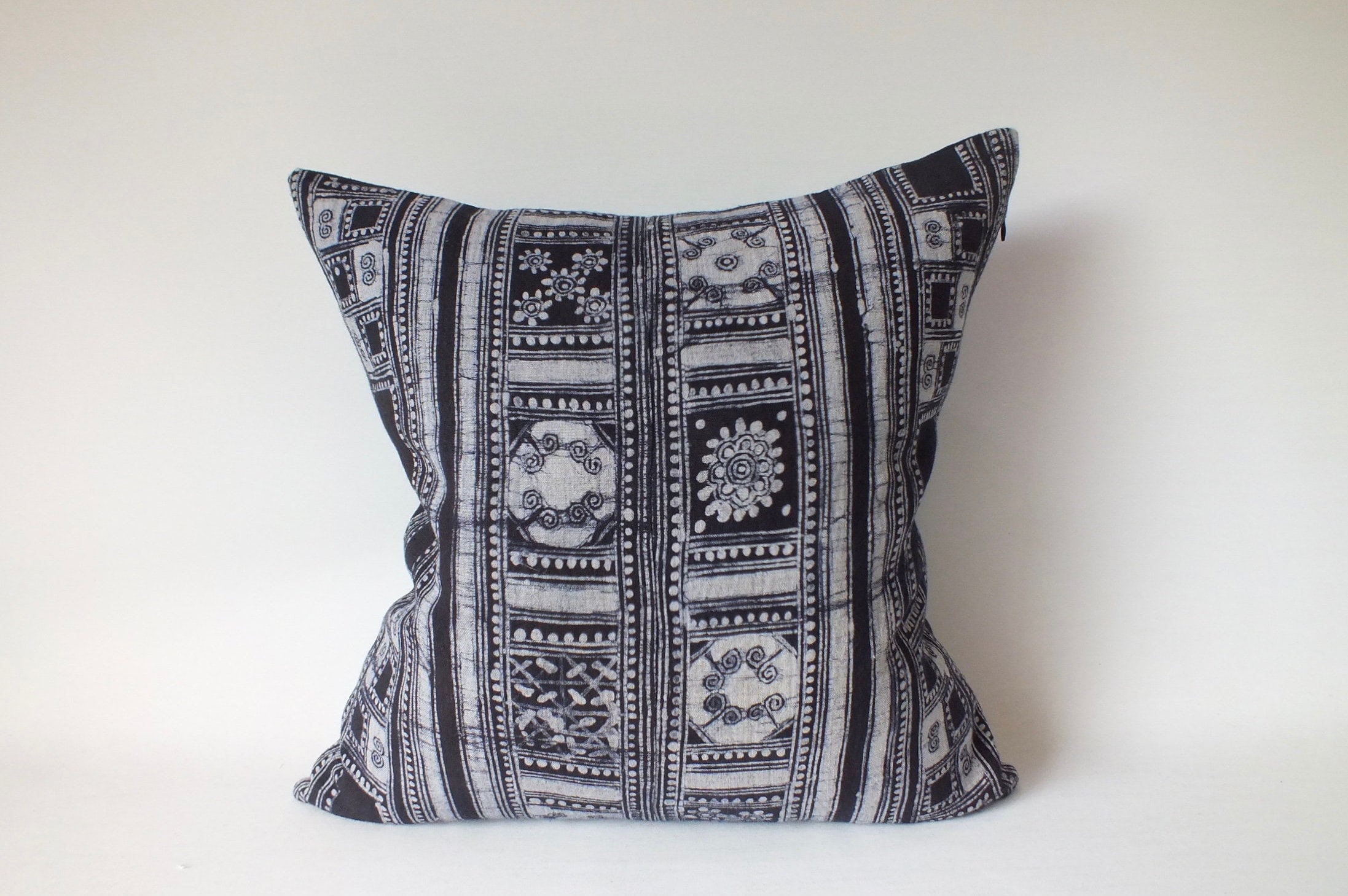 Photo inspiration: Hmong Batik Cushion Cover Hemp Pillows Vintage Hand Woven Photo Inspiration