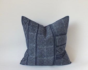 Midnight Blue Striped Mid Century Throw Pillow Cover with Zipper for Sofa, Modern Euro Sham Cushion Case, Textured Lumbar Pillowcase, ..