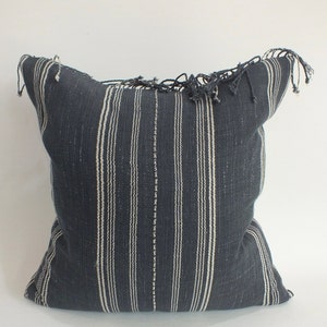 Black and white pillow 20x20 case Hand woven  Ethnic Accent throw pillow cover Frazada Sofa cushion pastel Colour decorative Tribal  textile
