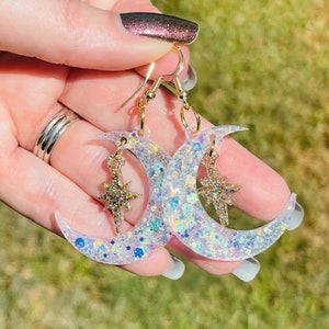 Moon and star glitter resin earrings - handcrafted - handmade jewelry