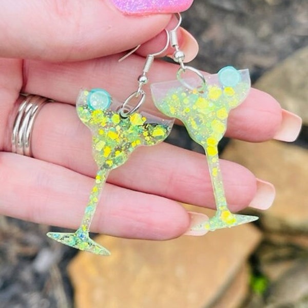 Margarita glass with lime - glitter resin earrings - Cinco de Mayo - handmade jewelry