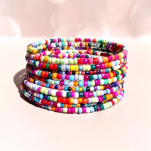 Colorful Stack Bracelet for Summer Outfit Rainbow Beaded Wrap Bracelet for Women Vacation Jewelry Gift Tropical Boho Statement accessory