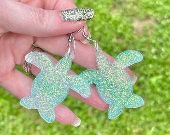 Sparkly sea turtle glitter resin earrings - handcrafted - handmade jewelry