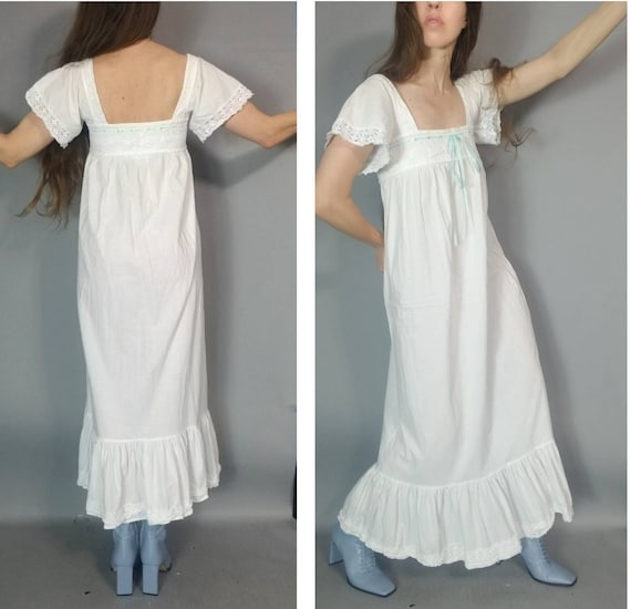 Vintage 80s Laura Ashley Nightgown Poet Dress Car… - image 1