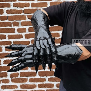 Black Articulated Fantasy Gauntlets – Gothic Arm Armor Gloves for Cosplay, LARP, Halloween Costume, Renaissance Faire, Handmade