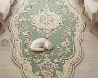Scalloped Green Floral Rug, Hand Tufted Wool Victorian Area Rug French Baroque Medallion Carpet Irregular Shaped Living Room Rug Custom Size