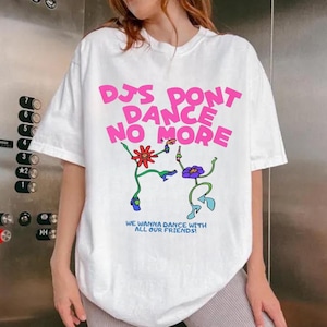 2 alternativ: Fram eller bak DJs Don't Dance No More T-shirt/Hoodie/Sweatshirt, Kiss All The Time T-shirt, HS disco ibland MERCHANDISE, Kattdo-tröja