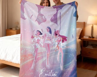 Couverture personnalisée confortable de chasseurs de démons K pop avec nom, couverture personnalisée Huntrix, couverture inspirée des dessins animés, cadeau de Noël pour la famille, cadeau amusant Kpop