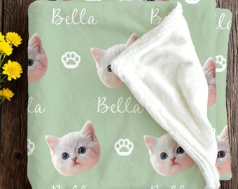 Personalized Cat Face Blanket with Name, Custom Pet Photo Blanket, Pet Picture Blanket With Name, Pet Memorial Blanket, Dog &Cat Mom Gift